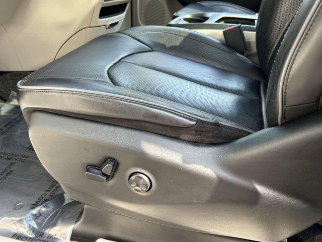 used 2018 Chrysler Pacifica car, priced at $14,000