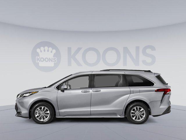 new 2025 Toyota Sienna car