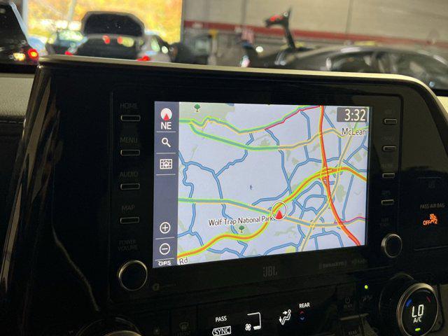 used 2022 Toyota Highlander car, priced at $38,250