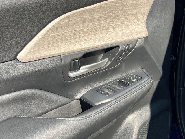 new 2025 Toyota Grand Highlander car, priced at $52,573