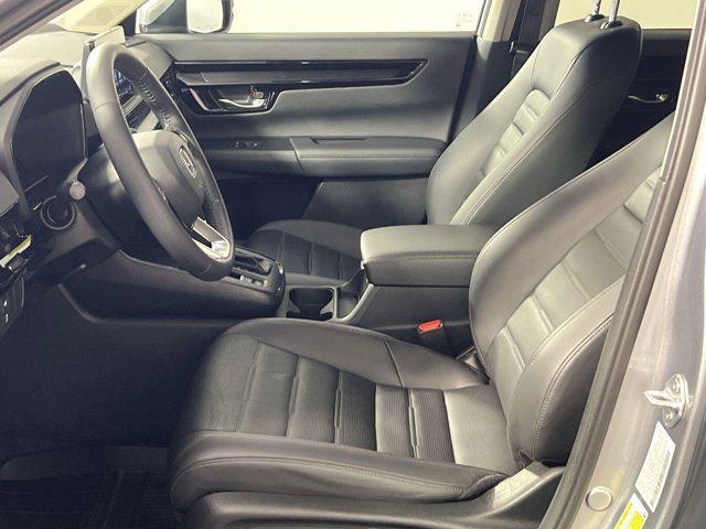 used 2024 Honda CR-V car, priced at $33,000