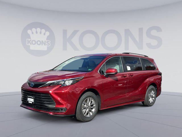 new 2025 Toyota Sienna car, priced at $45,415