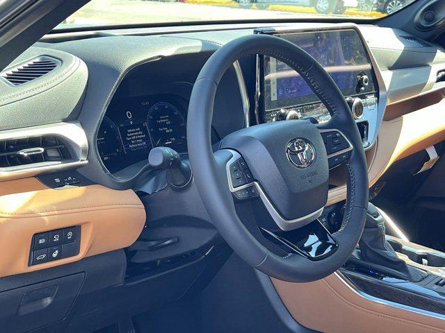 new 2025 Toyota Highlander car, priced at $53,348