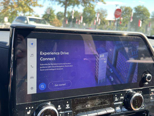 new 2025 Toyota Highlander car, priced at $53,348