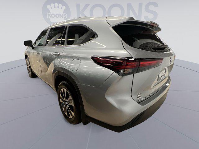 used 2024 Toyota Highlander car, priced at $42,500