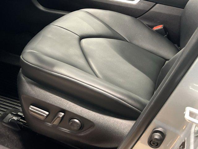 used 2024 Toyota Highlander car, priced at $42,500