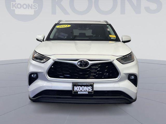 used 2021 Toyota Highlander car, priced at $33,500