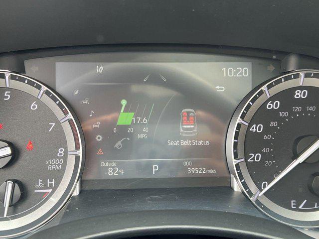 used 2022 Toyota Highlander car, priced at $35,600