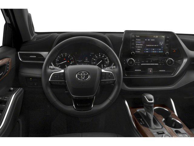 used 2022 Toyota Highlander car, priced at $37,250