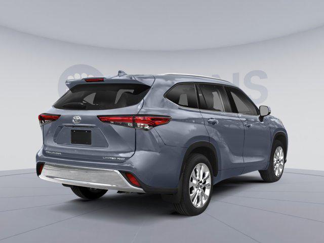 used 2022 Toyota Highlander car, priced at $37,250
