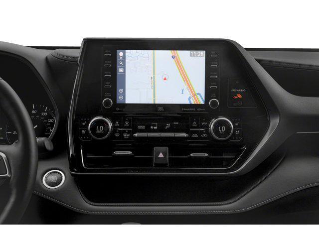 used 2022 Toyota Highlander car, priced at $37,250