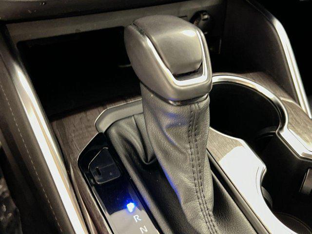 used 2022 Toyota Highlander car, priced at $37,250