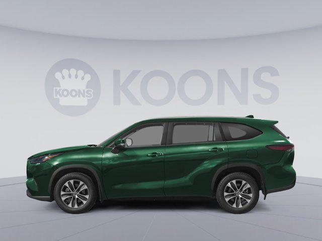 new 2025 Toyota Highlander car, priced at $46,098