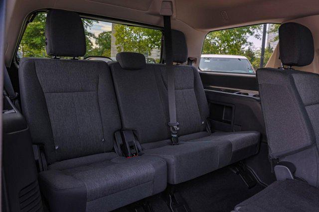 used 2024 Ford Expedition car, priced at $50,750