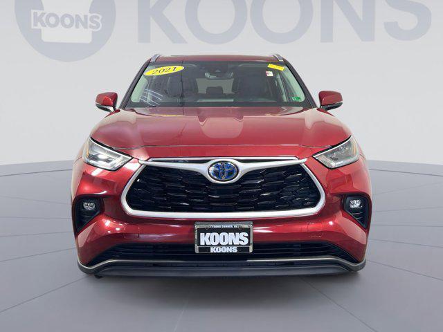 used 2021 Toyota Highlander Hybrid car, priced at $35,500