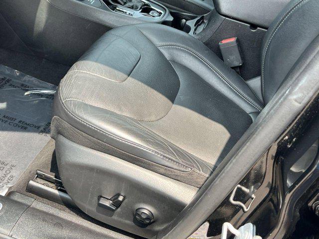 used 2019 Jeep Cherokee car, priced at $14,750