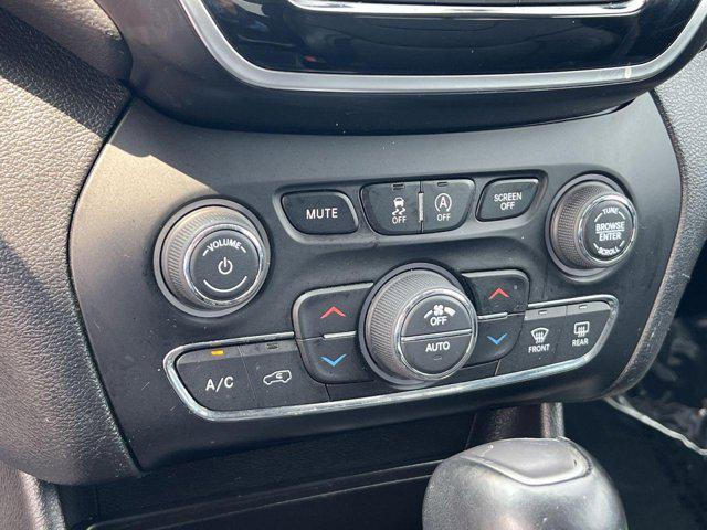 used 2019 Jeep Cherokee car, priced at $14,750