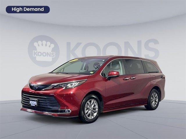 used 2023 Toyota Sienna car, priced at $47,500