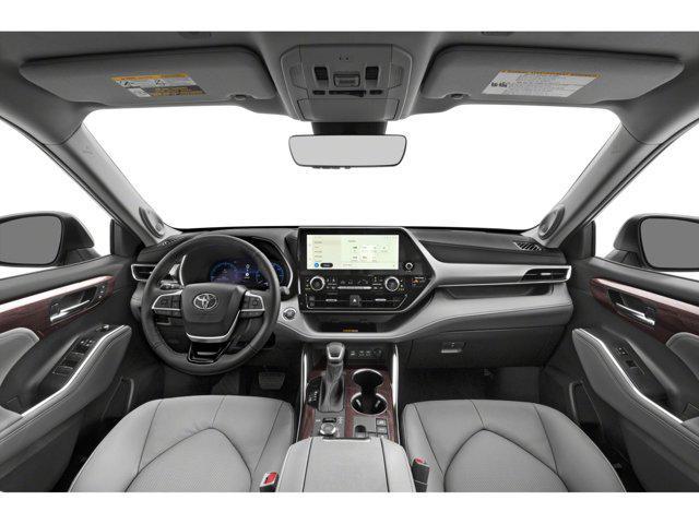 used 2023 Toyota Highlander car, priced at $40,750
