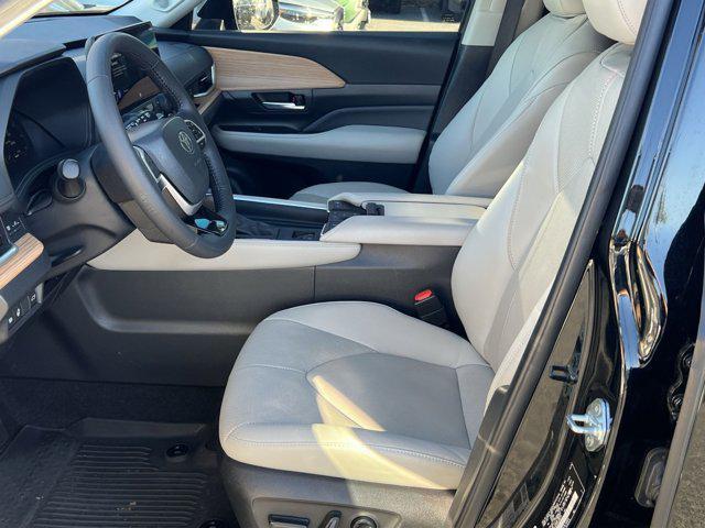 used 2024 Toyota Grand Highlander car, priced at $44,250