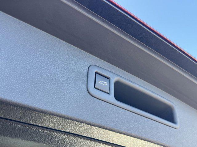 new 2026 Toyota Highlander car, priced at $54,783