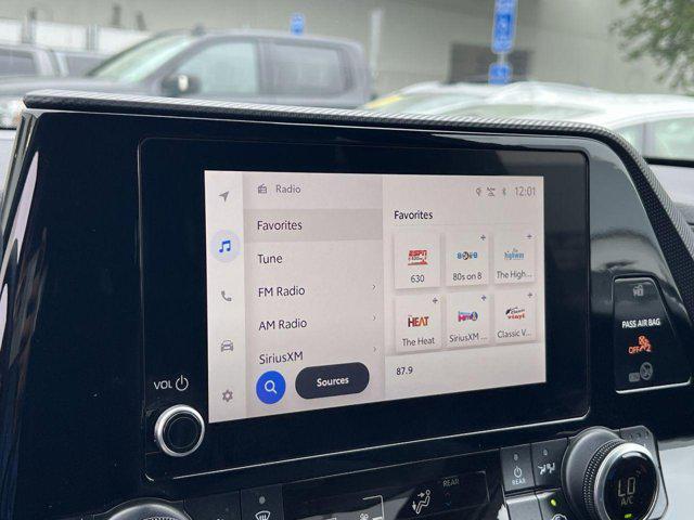 used 2023 Toyota Highlander car, priced at $40,500
