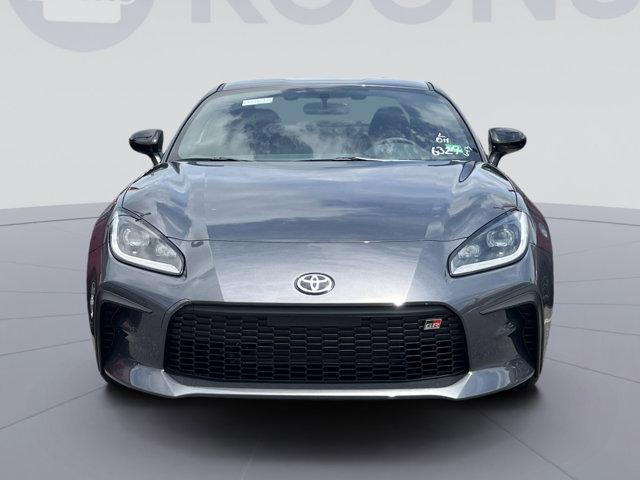 new 2025 Toyota GR86 car, priced at $31,609