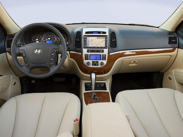 used 2009 Hyundai Santa Fe car, priced at $4,000