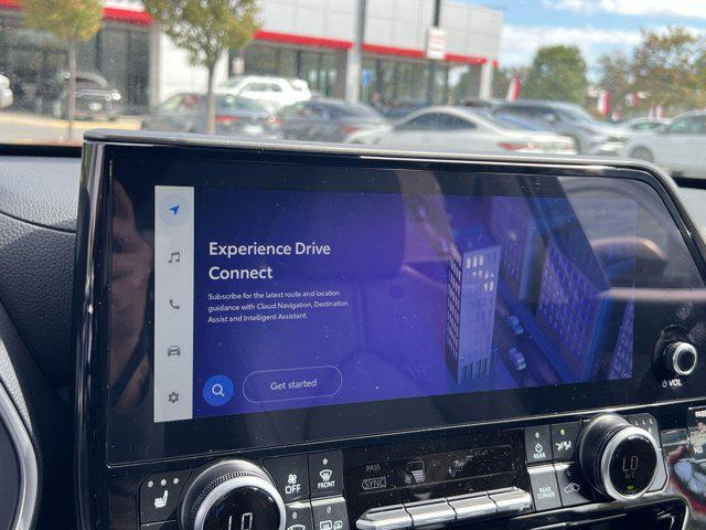 new 2025 Toyota Highlander car, priced at $48,052