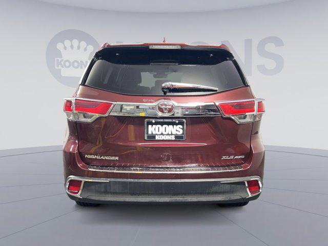 used 2018 Toyota Highlander car, priced at $26,250