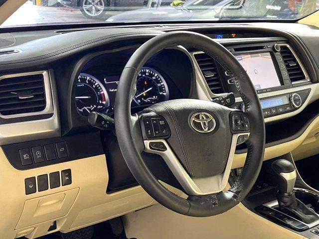 used 2018 Toyota Highlander car, priced at $26,250