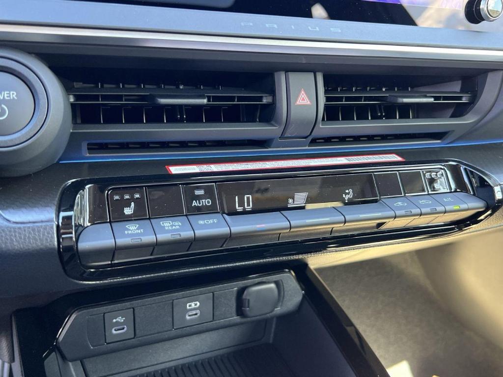 new 2025 Toyota Prius car, priced at $36,164