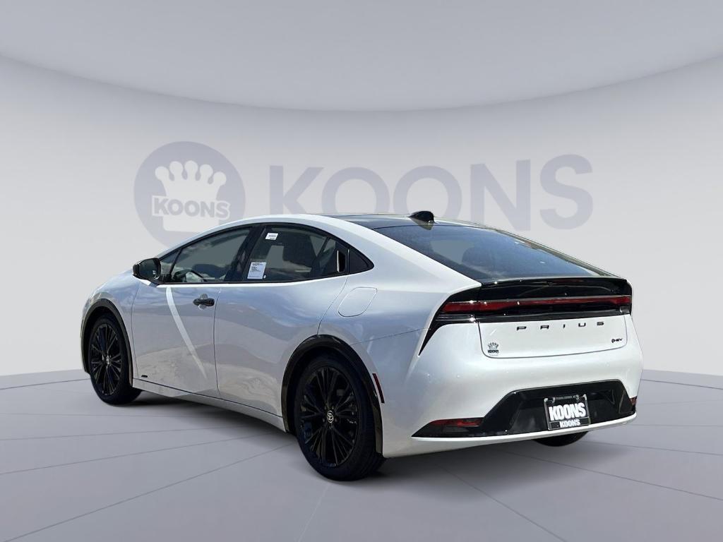 new 2025 Toyota Prius car, priced at $36,164