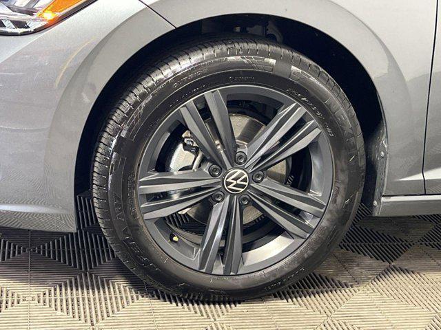 used 2024 Volkswagen Jetta car, priced at $22,500