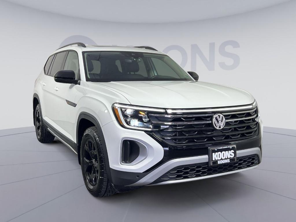 used 2024 Volkswagen Atlas car, priced at $40,500