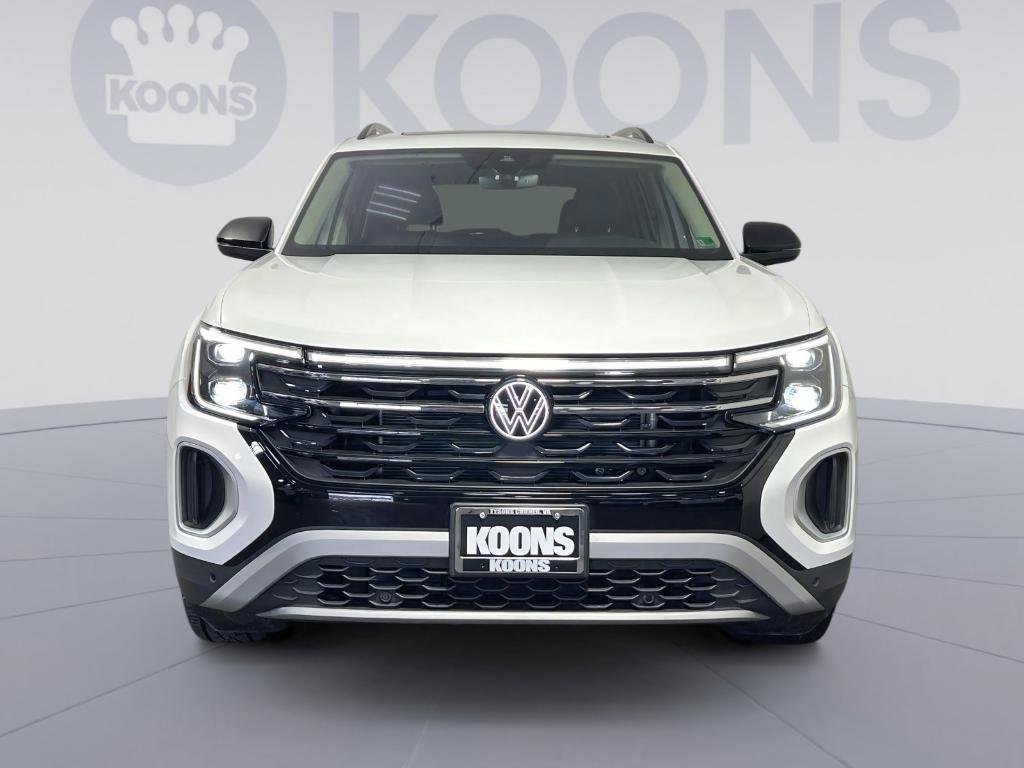 used 2024 Volkswagen Atlas car, priced at $40,500