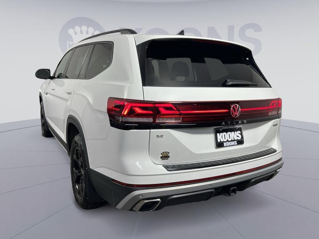 used 2024 Volkswagen Atlas car, priced at $40,500