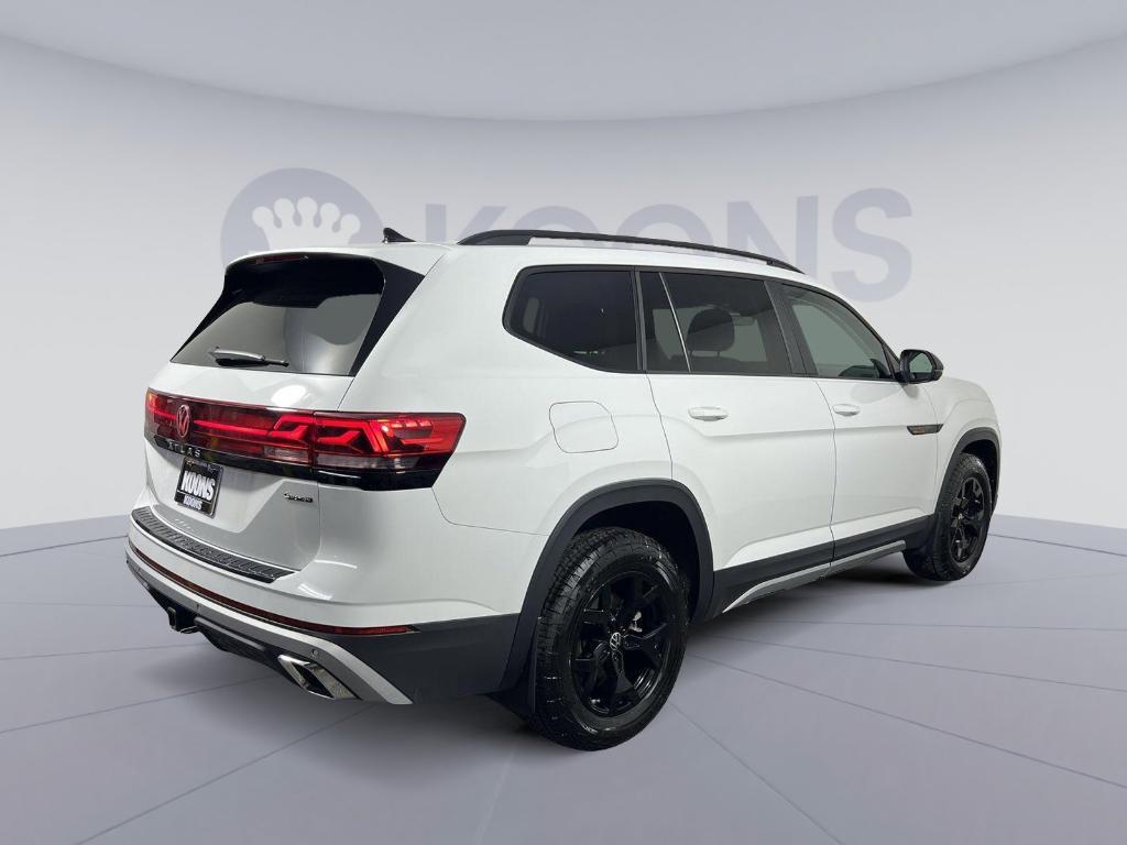 used 2024 Volkswagen Atlas car, priced at $40,500