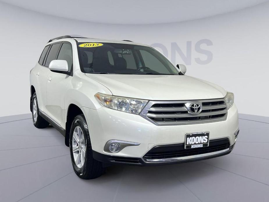 used 2013 Toyota Highlander car, priced at $16,000