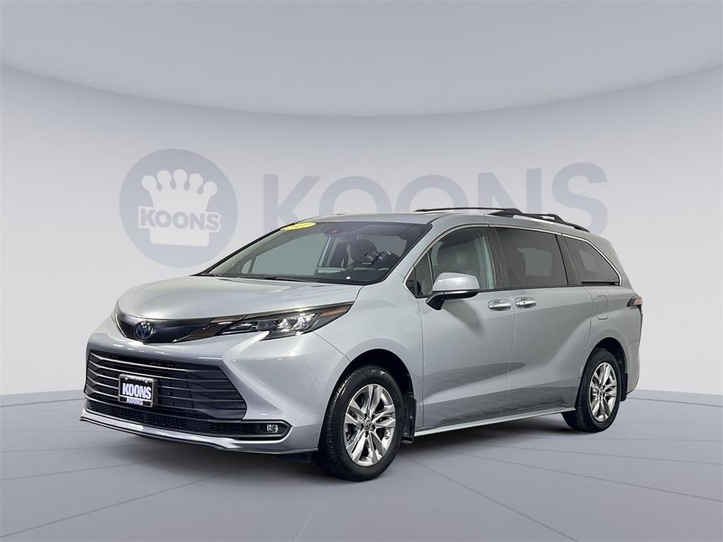 used 2022 Toyota Sienna car, priced at $48,250