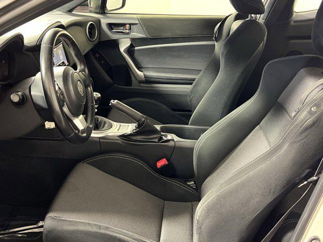 used 2018 Toyota 86 car, priced at $20,000