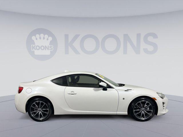 used 2018 Toyota 86 car, priced at $20,000