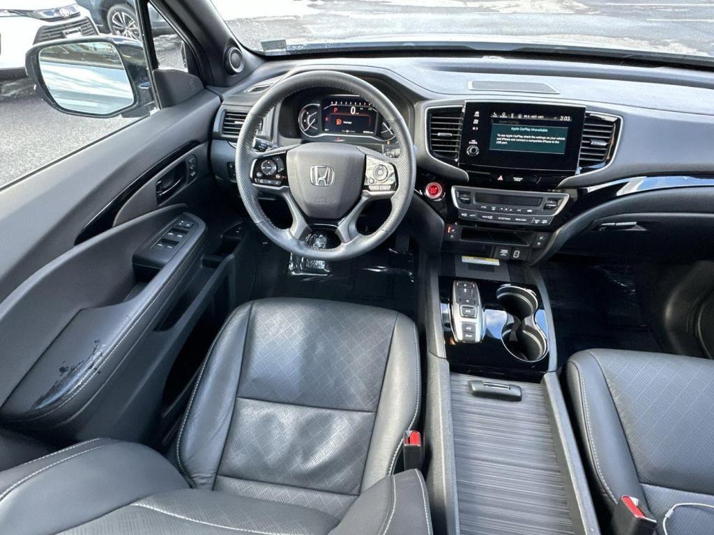 used 2022 Honda Passport car, priced at $30,000