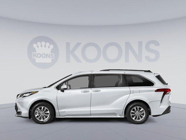 new 2025 Toyota Sienna car, priced at $48,180