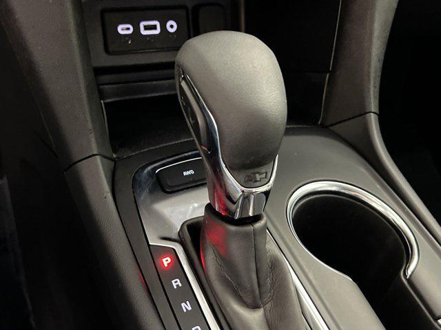 used 2023 Chevrolet Equinox car, priced at $20,000