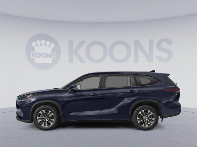 new 2024 Toyota Highlander car, priced at $45,132