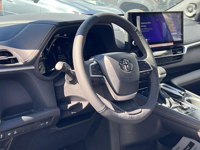 new 2025 Toyota Sienna car, priced at $52,625