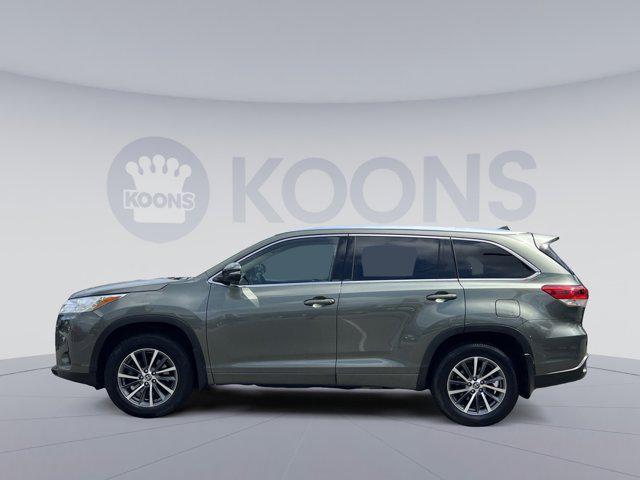 used 2018 Toyota Highlander car, priced at $21,500