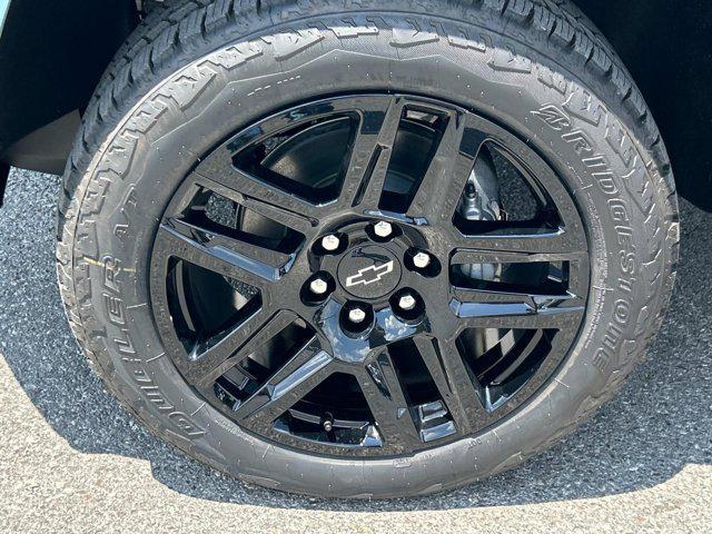 new 2025 Chevrolet Colorado car, priced at $48,049