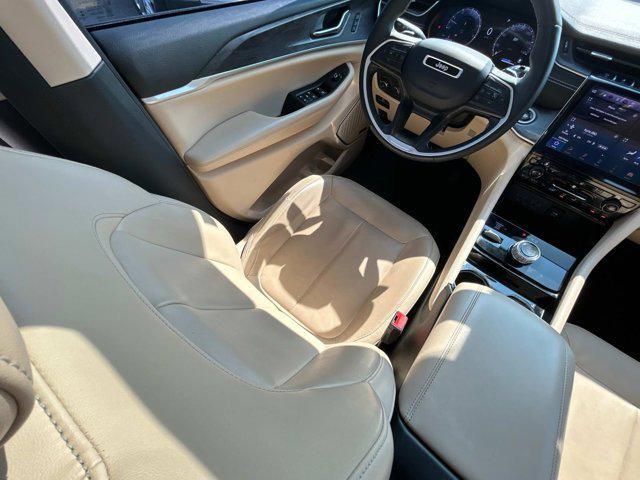 used 2022 Jeep Grand Cherokee car, priced at $31,995